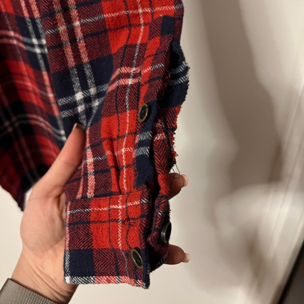 Flannel - Picture 2 of 3